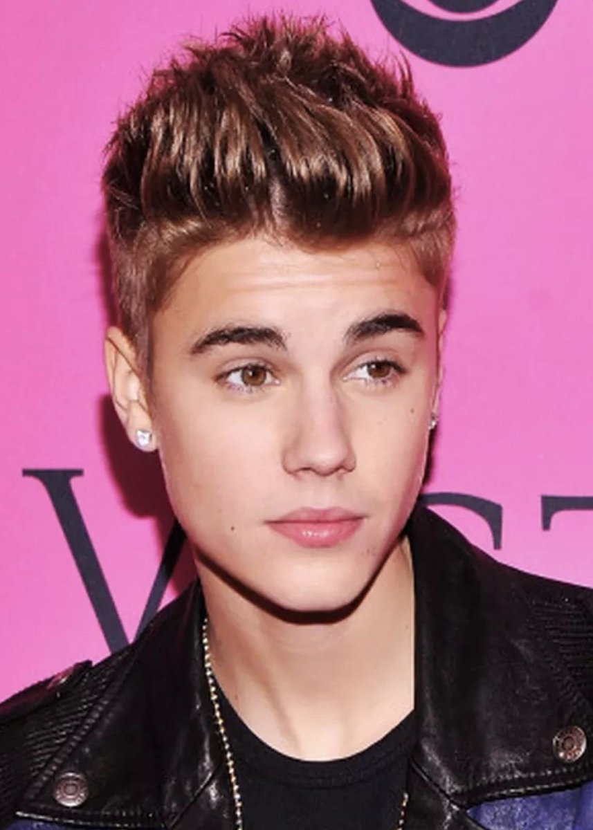 tododiabaldinhs's tweet photo. oque aconteceu com o justin bieber? https://t.co/eI4iYAxSg5
