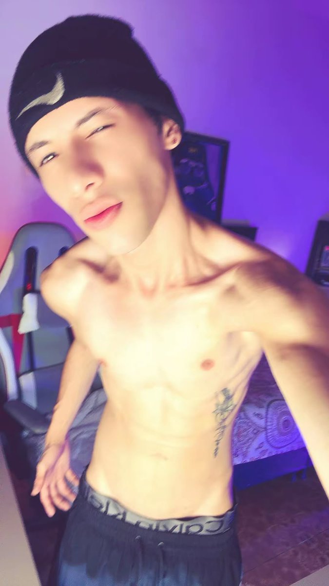 CutexSantiago's tweet photo. TELL ME, WOULD YOU KISS A SKINNY GUY LIKE THIS? π
π https://t.co/iCsiM0qeL1
#stripchat #striplive #streamer #webcams #webcamsmodels #onlyfans https://t.co/HPvELFbr2V