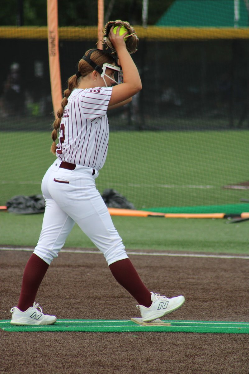 BrynnGemmill's tweet photo. Great to be back on the field this past weekend! 🥎

Played in the NEFL Alliance Qualifier in Jackson, NJ. Pitched 5.2 innings with 3 strikeouts. Also played innings at 2B and RF. 
@TSThunderGold @TSThunder16 https://t.co/KK0lhJ4Q7c
