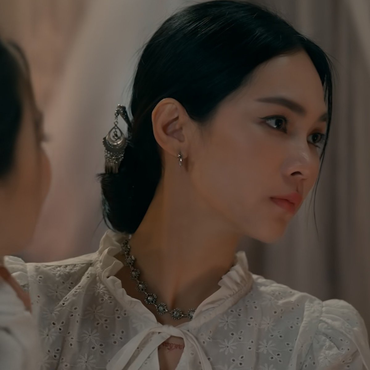 charocaster's tweet photo. อยากง้อว่ะ แม่ครูมางอนหนูหน่อย https://t.co/bJCI0VOdow