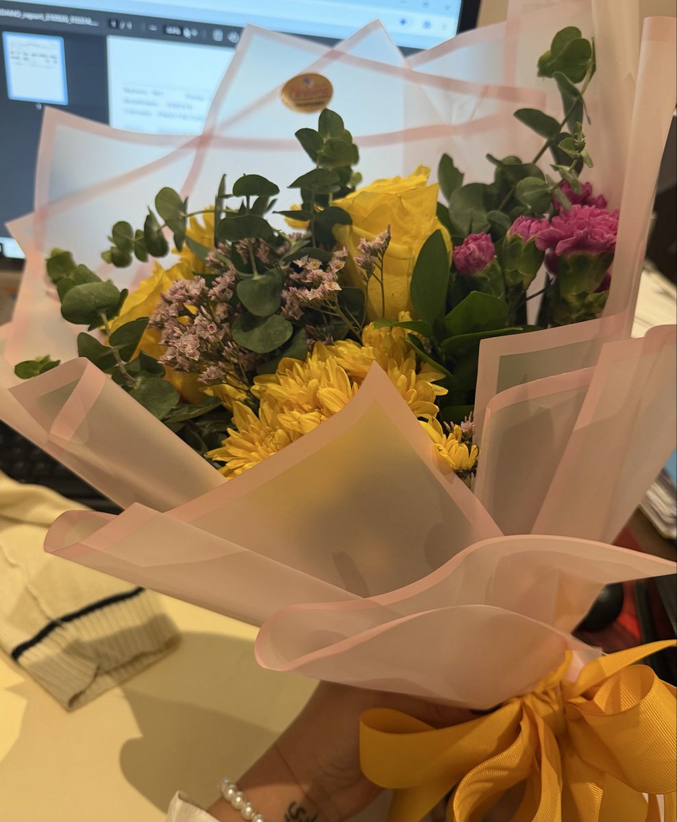 cedano_zule's tweet photo. Mi amor me las envió al trabajo🌼😍🤭 https://t.co/SEztJkJb25