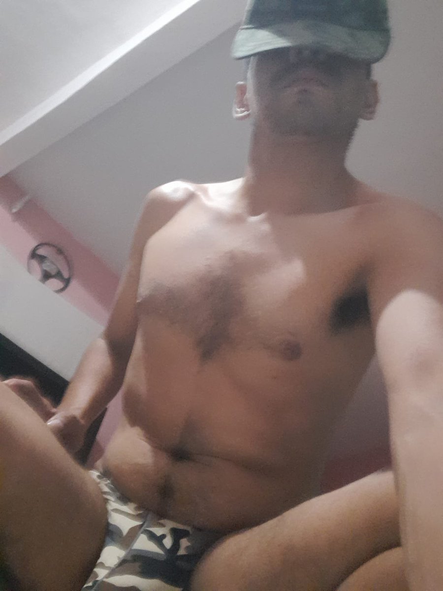 DanielLpezclct's tweet photo. Videos fotos videos video llamada hot militar $$$ grupos de encuentros de puros militares jaladores de todas regiones https://t.co/sMawGxj7R5
