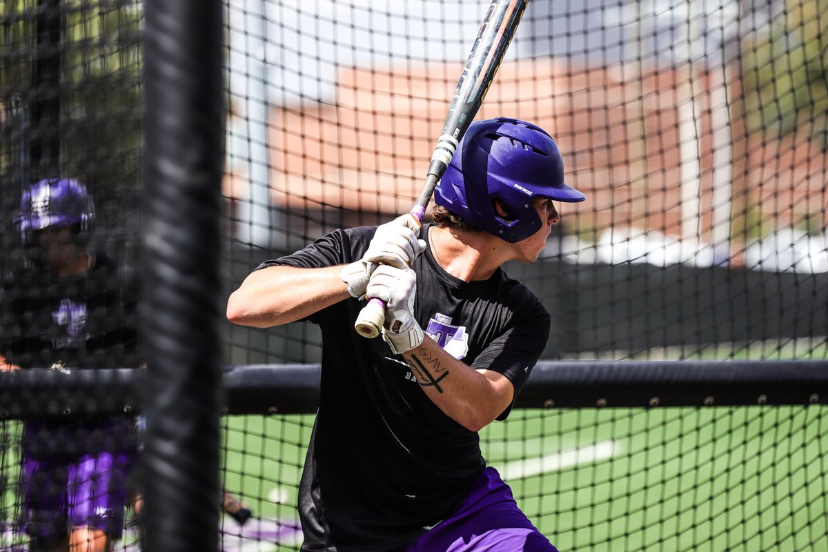 TarletonBase's tweet photo. Putting in the work 👊 https://t.co/5WGqKxAH6t