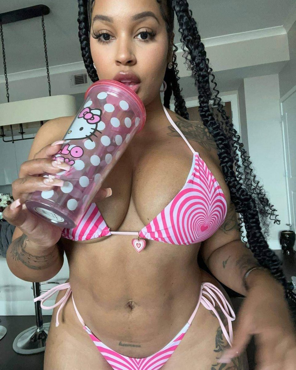 sandrakate89's tweet photo. 💞💞💞😋😋 https://t.co/YQcAL7TIg7