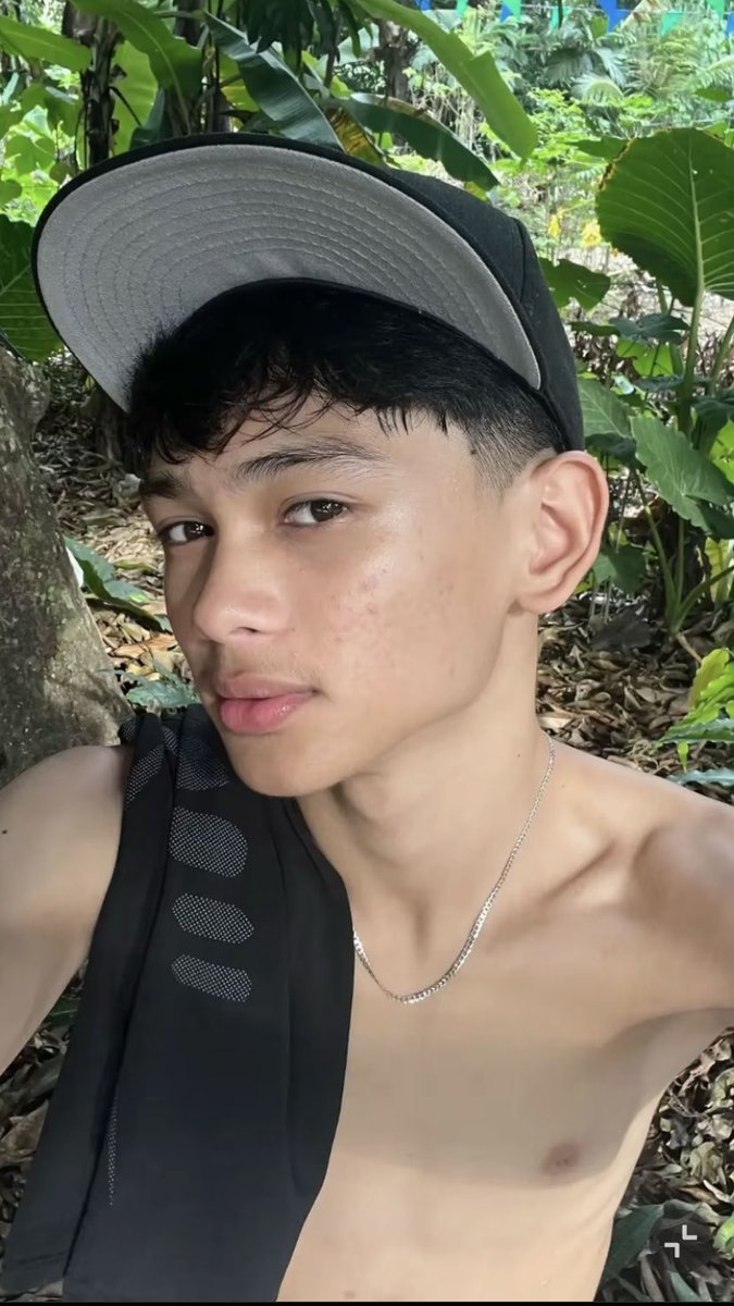 gisolyigu's tweet photo. https://t.co/ybsMwwT9Ss