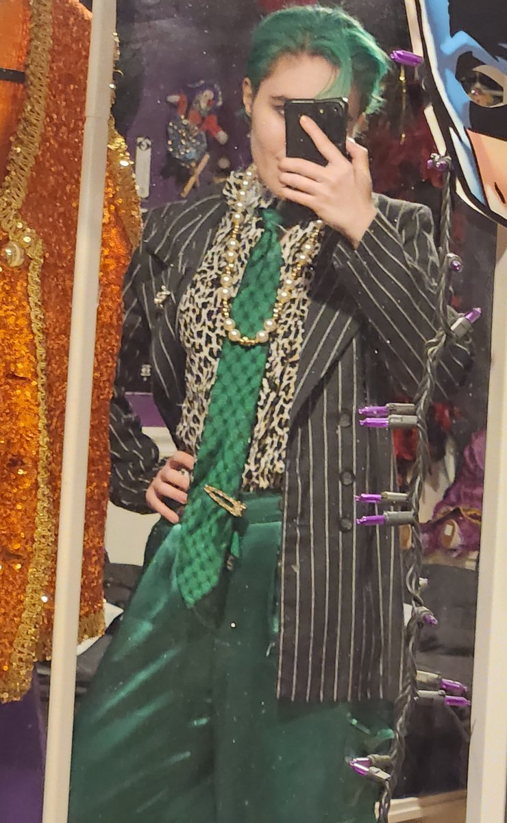 MoldyGreenTeeth's tweet photo. Nothing else to post so here's some more🧍‍♂️ https://t.co/8fvZOjl5a8