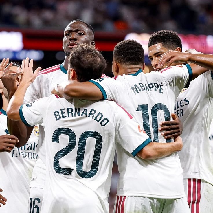 Mohaa7s's tweet photo. ريال مدريد في الدوري الإسباني هذا الموسم:

الأخير في العمليات الدفاعية

الأخير في المسافة المقطوعة

الأخير في تشتيت الكرات

الأخير في الأخطاء (المخالفات المرتكبة)

الـ 18 في افتكاك الكرات (التدخلات)

الـ 17 في اعتراض الكرات

ضعف منظومة واضح يا جوزيه https://t.co/Wvw7sUDmcW