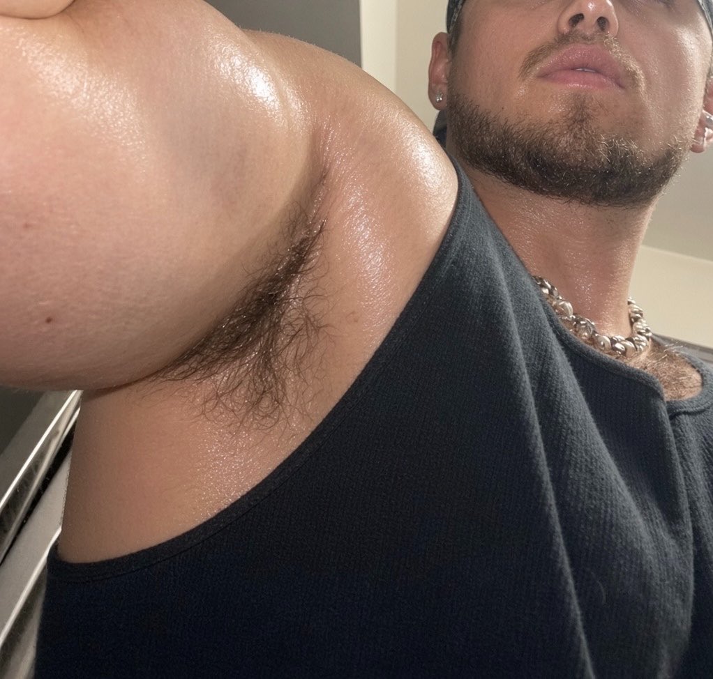 nixcklm2's tweet photo. do i look like i want a bum i can change my pfp https://t.co/7mQbi4gvQK
