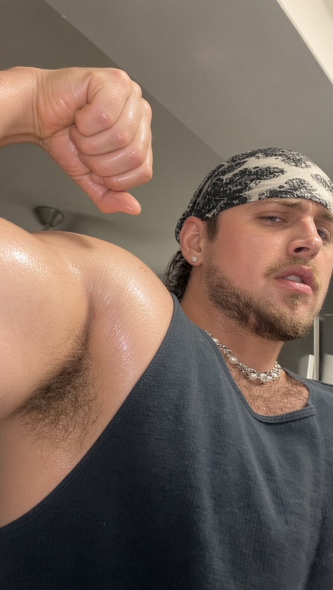 nixcklm2's tweet photo. do i look like i want a bum i can change my pfp https://t.co/7mQbi4gvQK