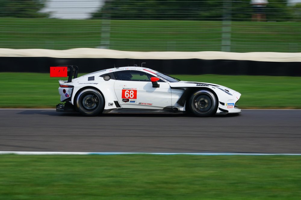 bongasat's tweet photo. Car Blanche confirma a participação na classe GTD-PRO da IMSA para 2027 🔽🔽🔽
https://t.co/YhwRVSGdUL
#IMSA #AstonMartin #PetitLeMans #Race #Motorsport #F1 https://t.co/51NDS4Uwg8