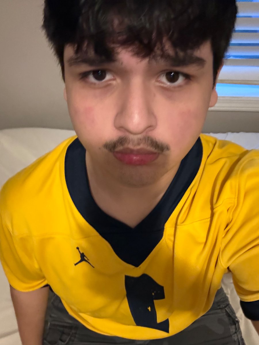 stere0boi's tweet photo. Sometimes I wish it were me https://t.co/zH0xadRrtN