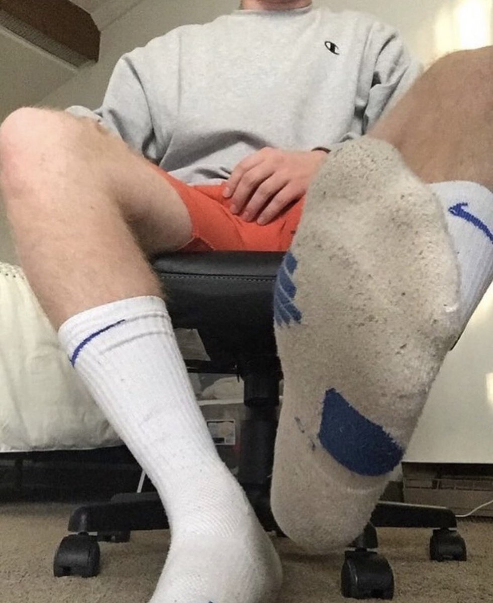 studjock08's tweet photo. 🧦 https://t.co/Eq0TbDZc5S