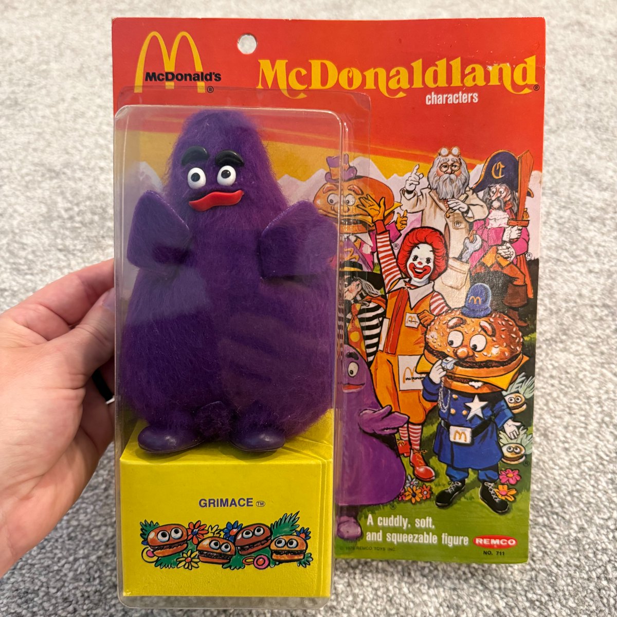 consumertc's tweet photo. Released in September 1976, the REMCO line of McDonaldland dolls is now officially 50 years old! The full set of figures included Grimace, Mayor McCheese, Big Mac, Hamburglar, Captain, Professor and Ronald with incredible packaging and plenty of soft goods and accessories. https://t.co/WlPAqLWzJO
