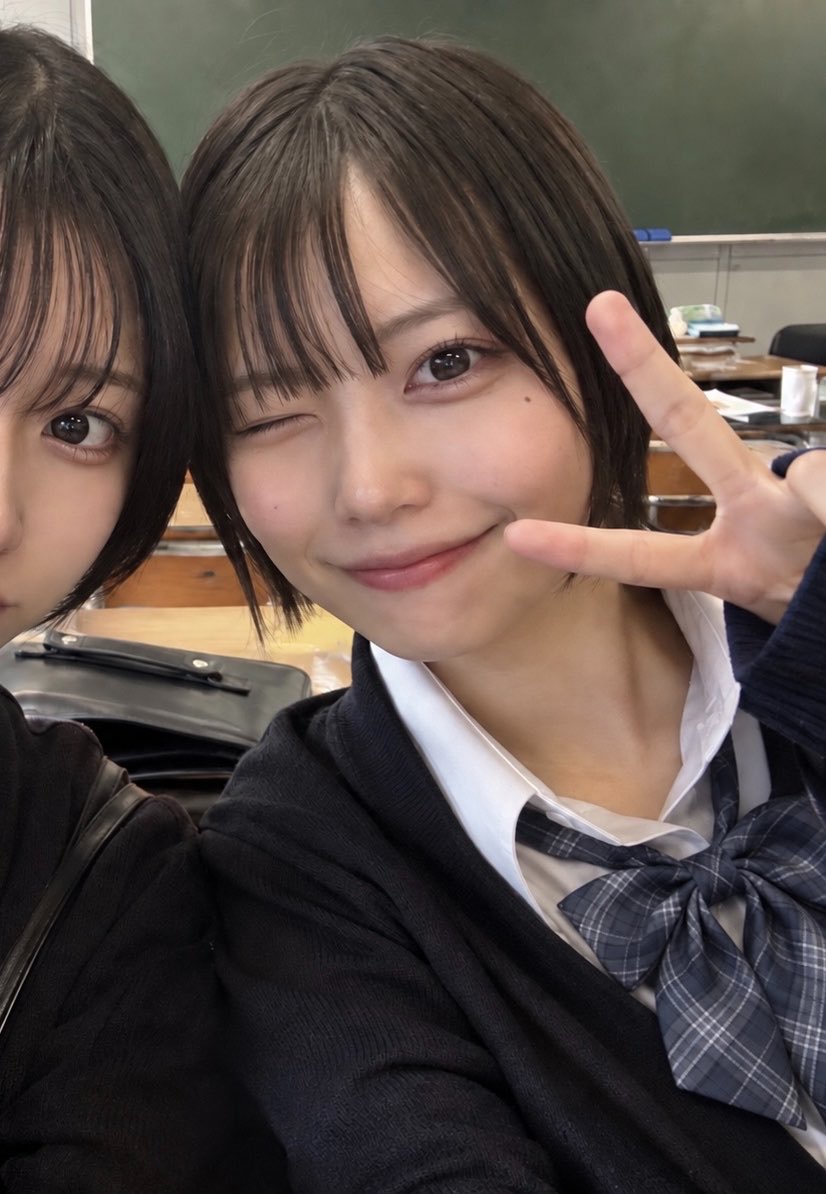 jk_teach_er's tweet photo. 生徒紹介7

遠藤　小春(えんどうこはる)
テニス部
とてもよく笑う。細かいことを気にしない。 https://t.co/wSRjaOHw4r