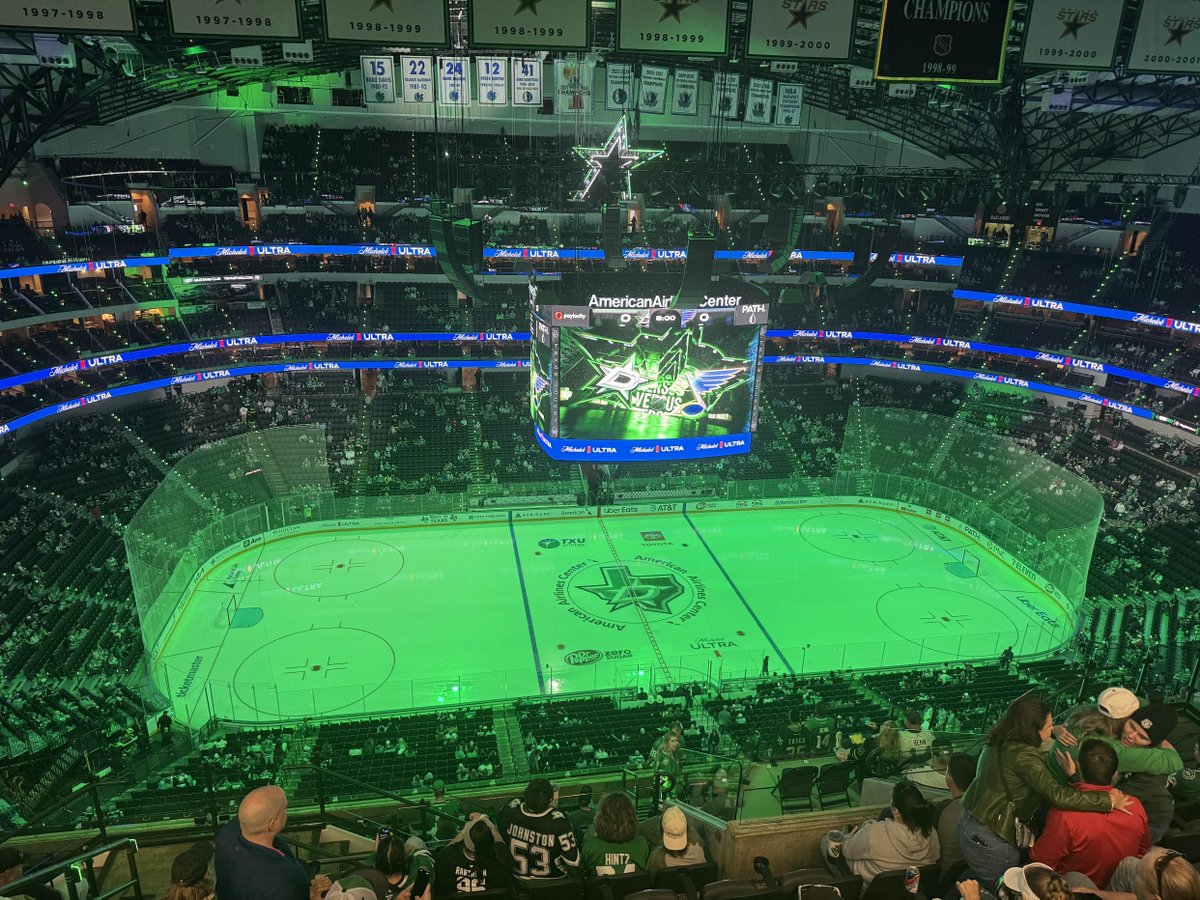 Lassimak's tweet photo. Looking good as always, AAC. https://t.co/At82Z7VCNe