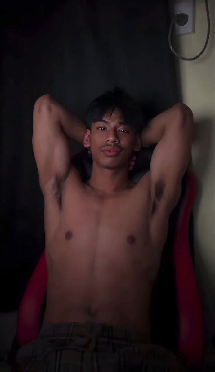 Erviev5ts's tweet photo. Ang hot nya

https://t.co/l3bEBBzZkB https://t.co/HDJuexrcDZ