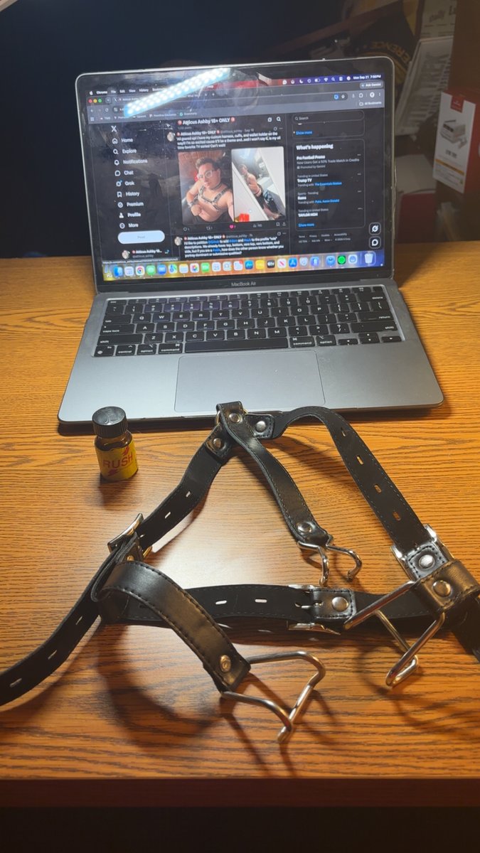 atticus_ashby's tweet photo. Prepping for a #gooning session! Got my RUSH poppers, X is open and ready for some #nsfwtwt, and I have my new #bondage #gag! It's a #bdsm nose hook and mouth spreader gag! Got quite the night planned, lol https://t.co/Lrzr5d7esf