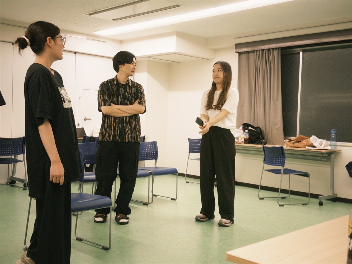 chaso_k_08's tweet photo. Prelude 『AM 2:54』
稽古進んでますー!
毎度毎度、勝手にみんなと仲良くなれる不思議な作品です。頼りになる座組です。
もうすでに早く通したい!
王子にてお待ちしております!
【🎫ご予約フォーム】
https://t.co/yyfMMBklHq
#AM254 https://t.co/ttJAodlF5o