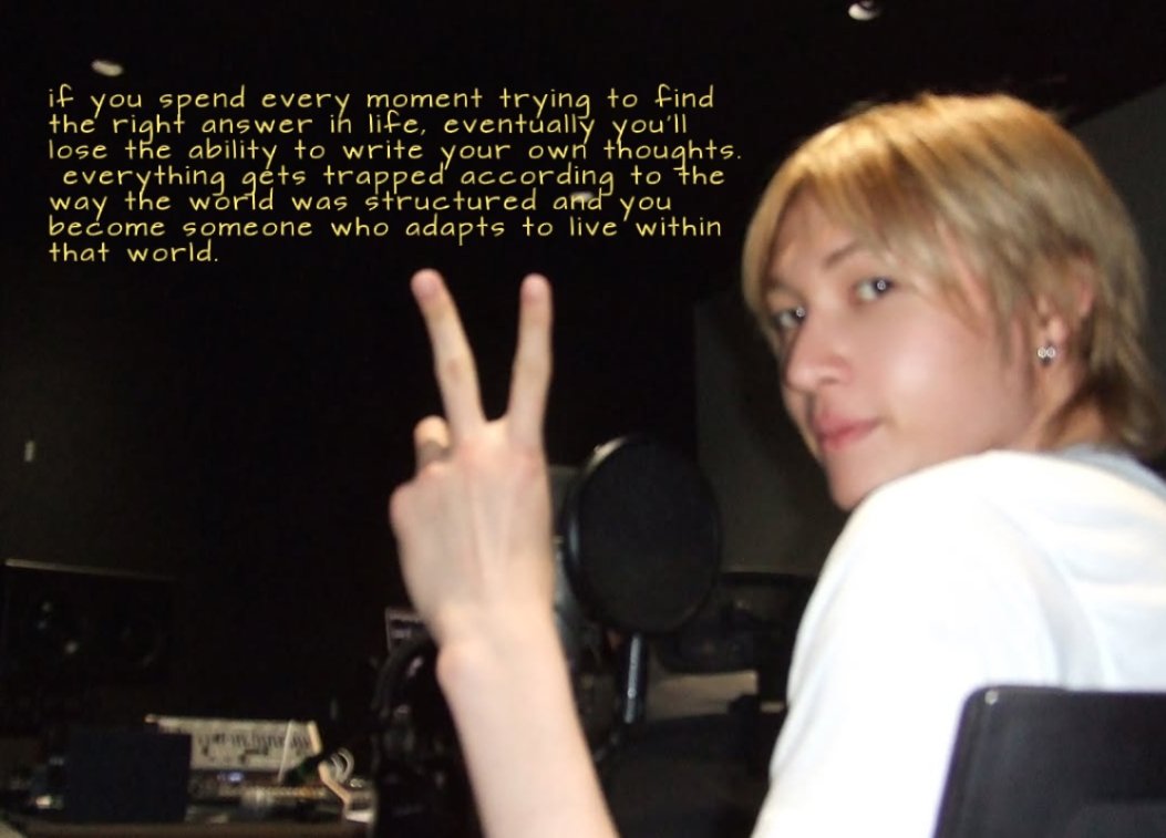 comfortcortis's tweet photo. #martin : if you spend every moment trying to find the right answer in life, eventually you'll lose the ability to write your own thoughts https://t.co/b1GO546ENV