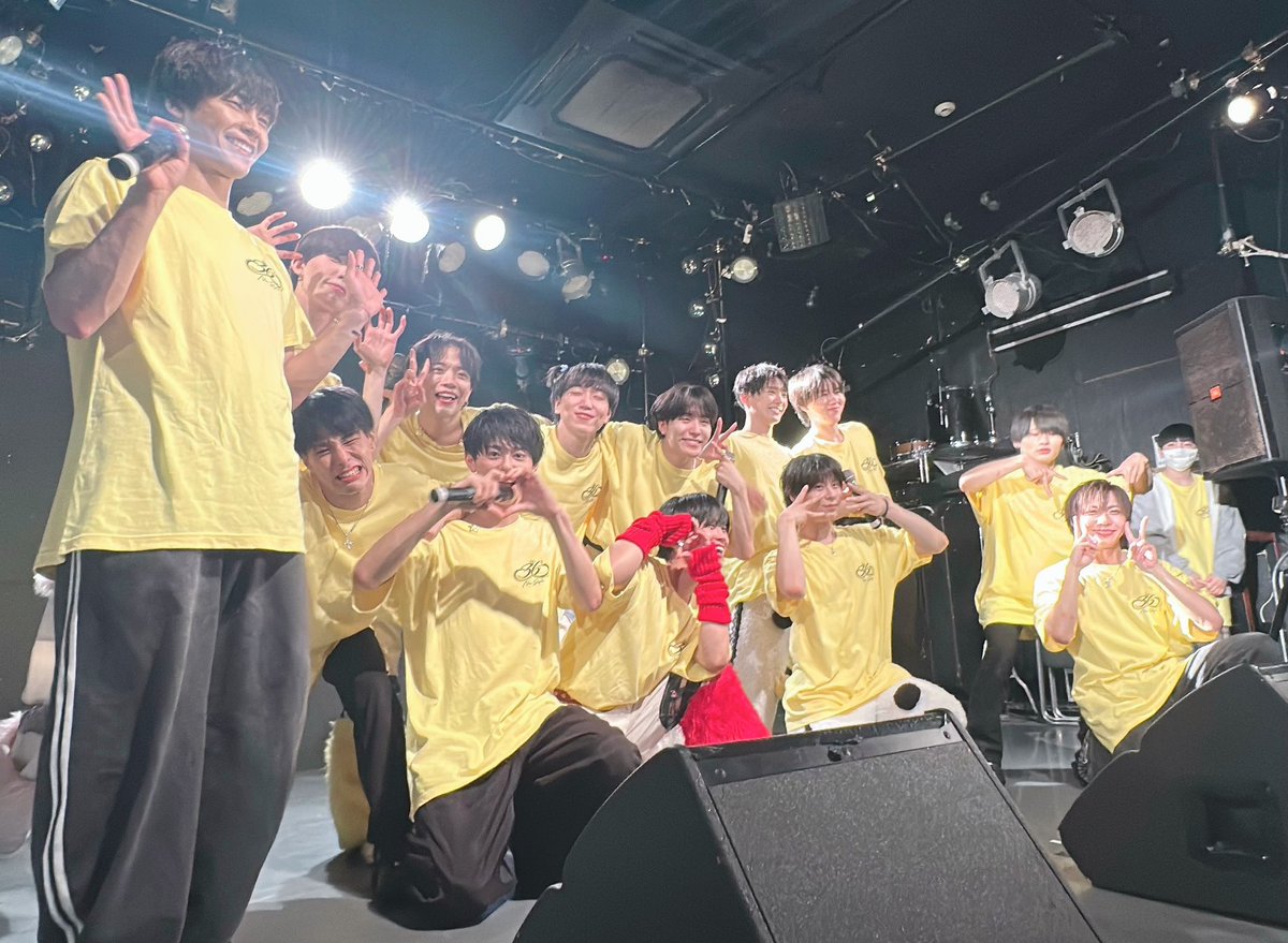 h2h_ms's tweet photo. ライブも見れてご飯も食べれてずっと楽しかった☆°｡⋆⸜(* ॑꒳ ॑* )⸝
36時間お疲れさまでした😽

 #ニュースタ  #36時間ぶっ通しイベント https://t.co/93nn1mYN4s