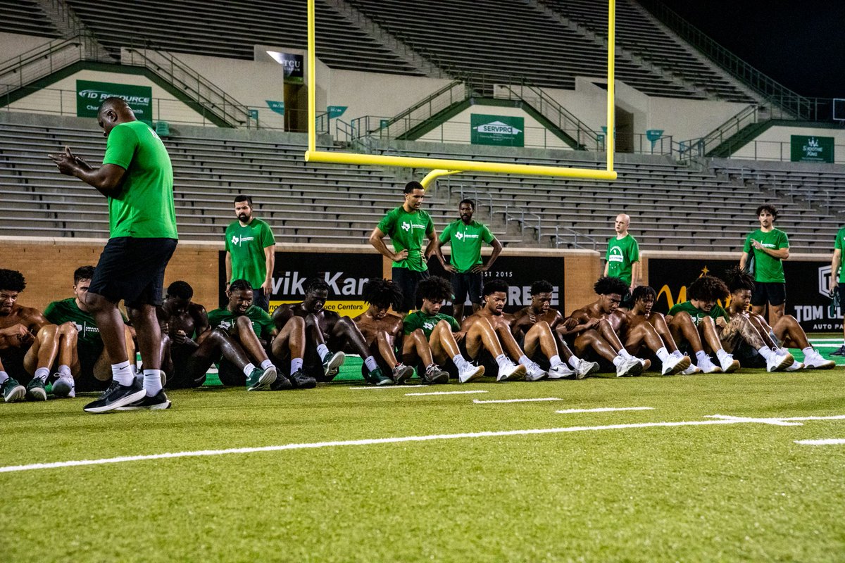 MeanGreenMBB's tweet photo. Work. 📈 https://t.co/cZgkcfb9WV