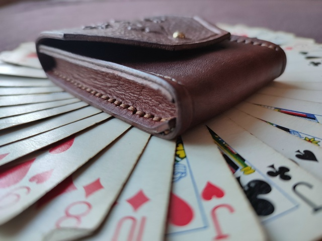Sobaka_FPS's tweet photo. #SeaOfThieves #BeMorePirate @SeaOfThieves 

Pirates have always loved games of chance, and every pirate should have a deck of cards like this! https://t.co/cIYCe4bO1a