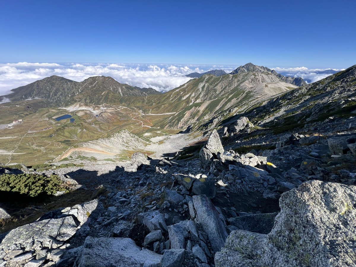 s_walker38k's tweet photo. 最高の登山日和 https://t.co/wfvC7B32PC