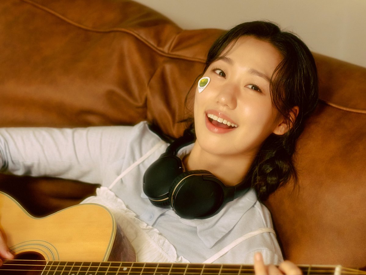 hillpeakk's tweet photo. 🎧 <소행성>, <쓸모라는 모자> 들으러 가기 • • • https://t.co/qFgZ1D9sud

슬기님이 내년 서른 생일을 목표로 정규 앨범을 준비하고 있다는 소식 알고 계신가요? 온다 나의 조나단 라슨이 .. 

MUTO 이름으로 EBS 헬로루키에 응모해 2곡이 공개되었는데 함께 들으면서 기다리면 좋을 것 같아 조심스레 공유해봅니다 .. <소행성>이랑 <쓸모라는 모자>! 작사 작곡 노래 프로듀싱 전부 박슬기 ♪