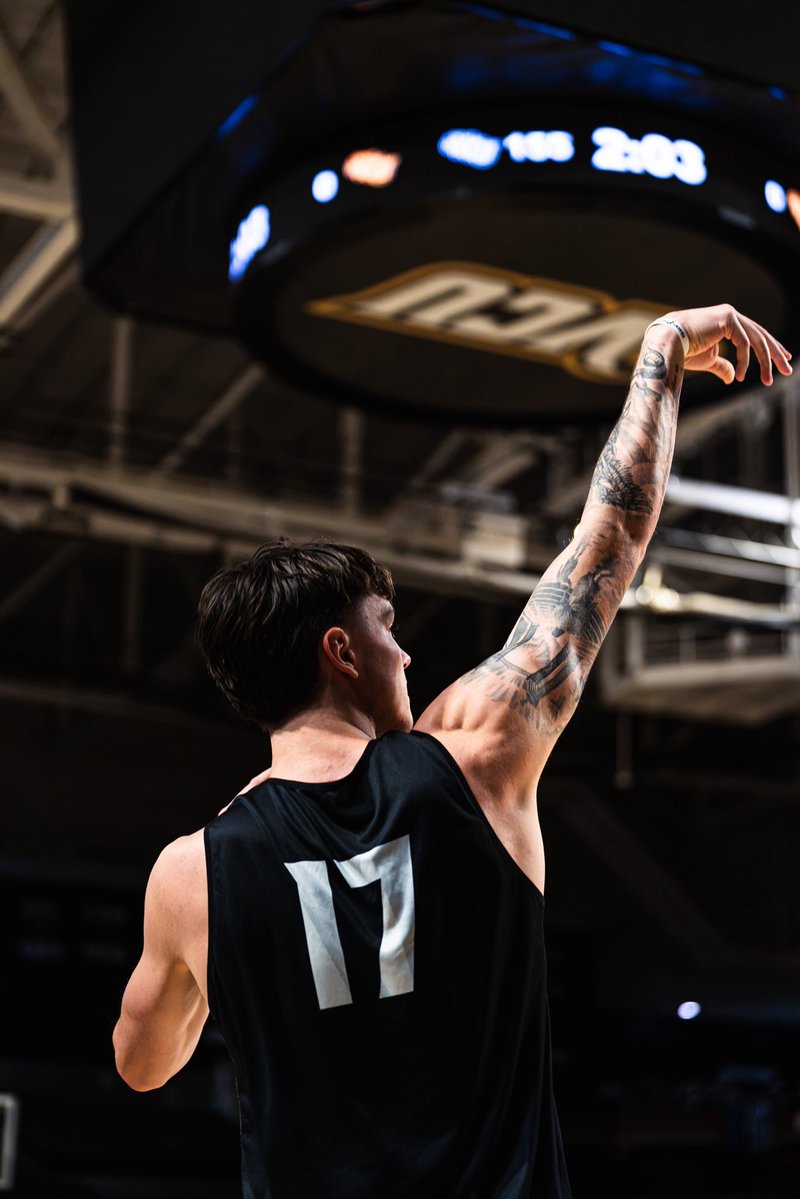 VCU_Hoops's tweet photo. officially day one. 🐏🏀 https://t.co/f3wbegcLvM