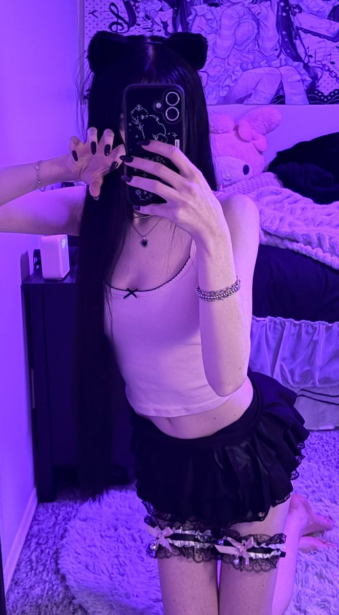 angelw0und's tweet photo. i will scratch u #catgirl https://t.co/2Ozz1TU1tP