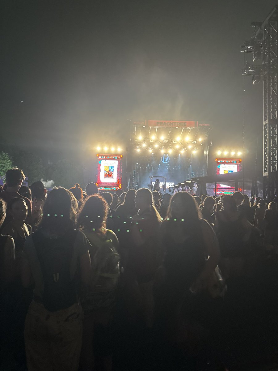 Princessredrumm's tweet photo. Since everyones posting before and after evac pics heres mine…im still mourning what couldve been… https://t.co/4cWz2Nxu3U