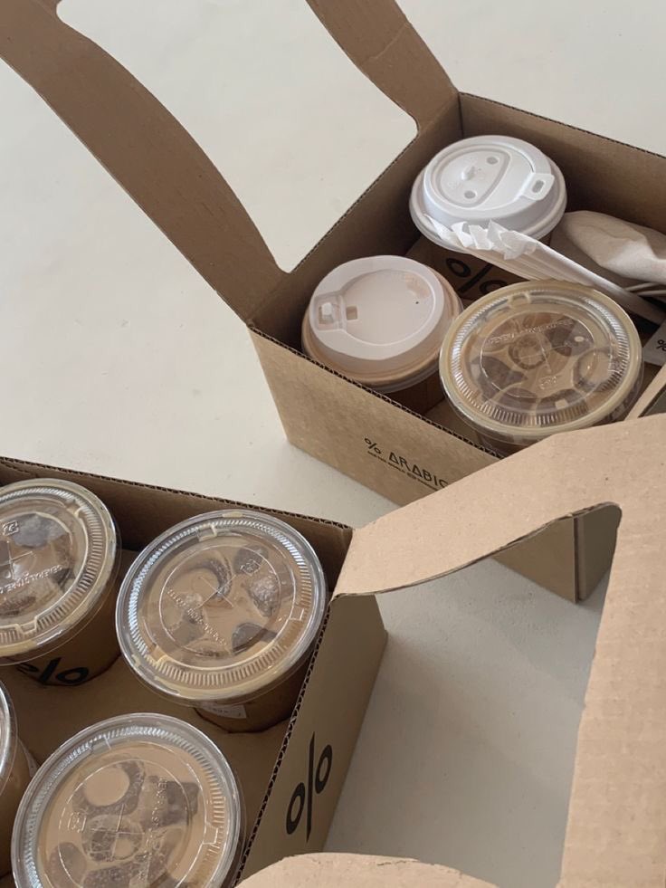 khazeIine's tweet photo. hiii morning wardens :3 day 1 open regist, ak beliin bagel + cream cheese daaaan coffee!! smoga suka soalnya ak suka bgt roti&amp;kopi😋😋 have a pleasant tuesday🩷🩷🩷🩷🩷 5 hearts for the wardens! @tridentarena @azurewrdn @lumenwrdn @verdantwrdn @emberwrdn https://t.co/M5SnFL16LS