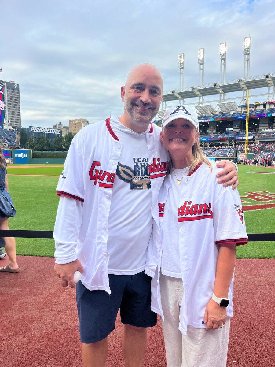 ZipsMBB's tweet photo. The race for October is on! Coach Ford and the Zips were honored to be recognized at the Guardians game on Saturday night. 

#GoZips🦘 https://t.co/JcEW1OFqK9