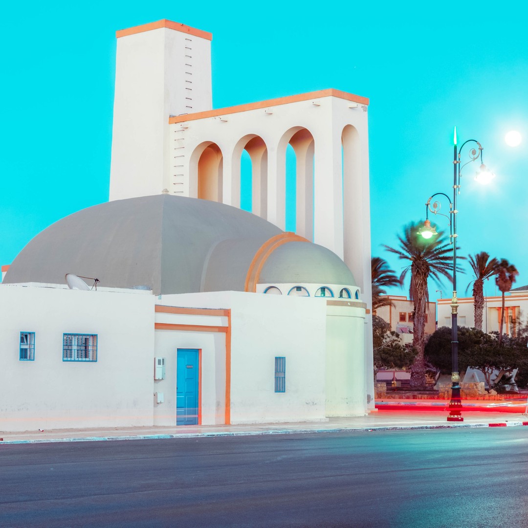 KeraHartleben's tweet photo. A monument representing Dakhla’s rich cultural diversity. https://t.co/e7q5S3iaNu