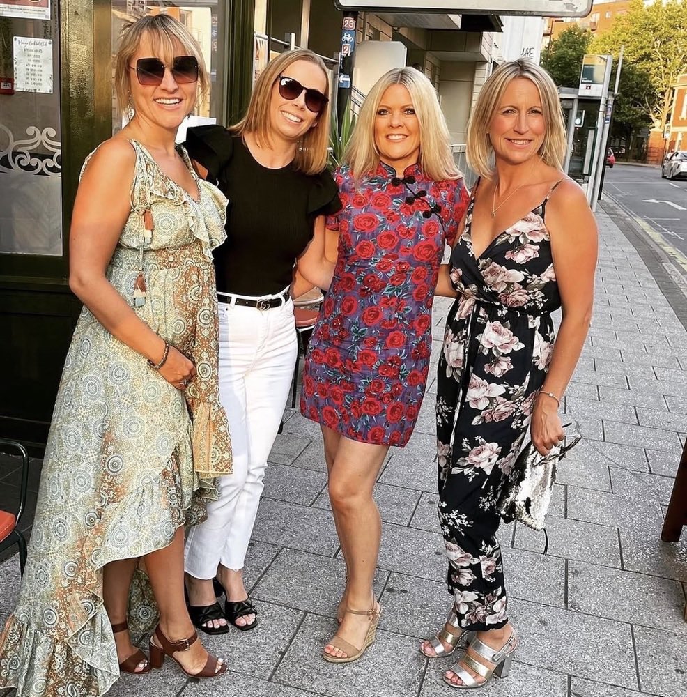 RateYoIRLs's tweet photo. Cuck sent in this sexy group of milfs from the south coast

Which one is your favourite &amp; what would you do

Want me to post a milf you know? Dm me to submit a pic https://t.co/KIN7CMxLbu