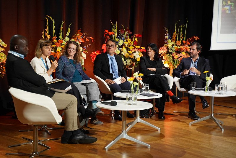 adriaduarte87's tweet photo. 🔵Day 1 of #OIDP2026 in Kraków done! Rich debates on democracy and participation in difficult times. Honoured to facilitate a session on Human Rights &amp; Local Democracy, discussing how local governments can turn rights into action. More to come! #OIDP25 https://t.co/lGV76T0lQe
