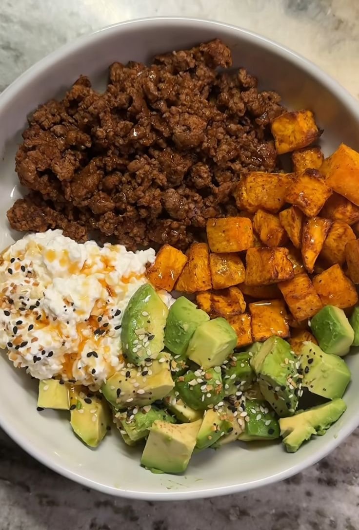 QuietLuxuryHQ's tweet photo. Eat healthy today. Live stronger tomorrow. https://t.co/6ImVmbnVSW