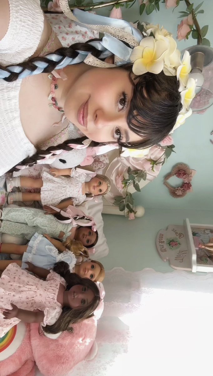 paste1ita's tweet photo. #happyhispanicheritagemonth to my fellow latina doll collectors 🇳🇮🎀🇨🇷⟡ ݁ . ⊹ ₊ ݁. https://t.co/Ws1nxrVe7c