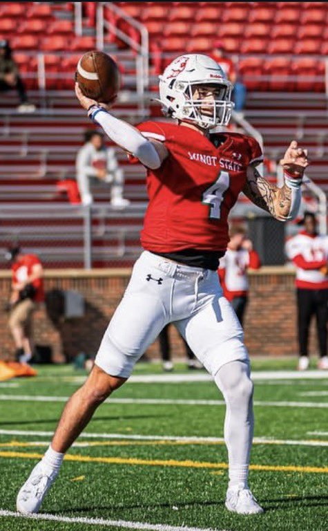 AJDonovan's tweet photo. @D1_Rejects @MSUBeaversFB @BSUBeaversFB @FloCollege @FloCollegeFB @BSUBeavers @MSUBeavers @NorthernSunConf Battle for Matt https://t.co/jKUyR8CJZd