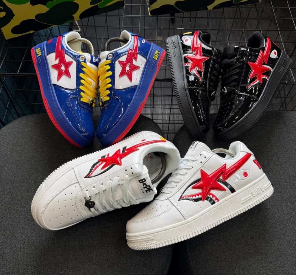 swagtemple400's tweet photo. A Bathing Ape BAPE STA Low "Shark Face" shoe available https://t.co/hatsXKOYij