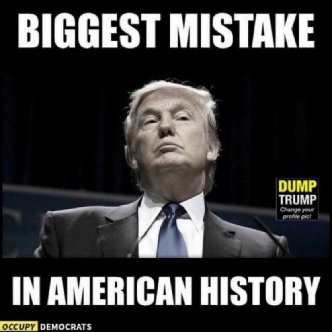 kangaroos991's tweet photo. #DumpTrump, YES or no? #VoteBlue ๐ https://t.co/rq0ViWtg2F