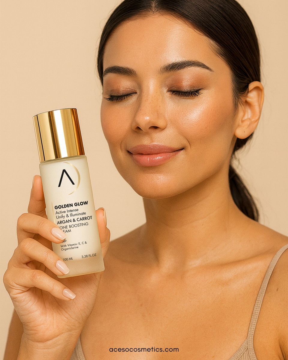 JenBelfigleich's tweet photo. Add a natural glow to your skin! Tone Boosting Cream with argan oil and carrot extract helps even skin tone and deeply moisturize for a vibrant, balanced, radiant complexion. • Brightens and evens skin tone 
• Prevents dryness 
• Boosts radiance https://t.co/u9bhXlsT8F