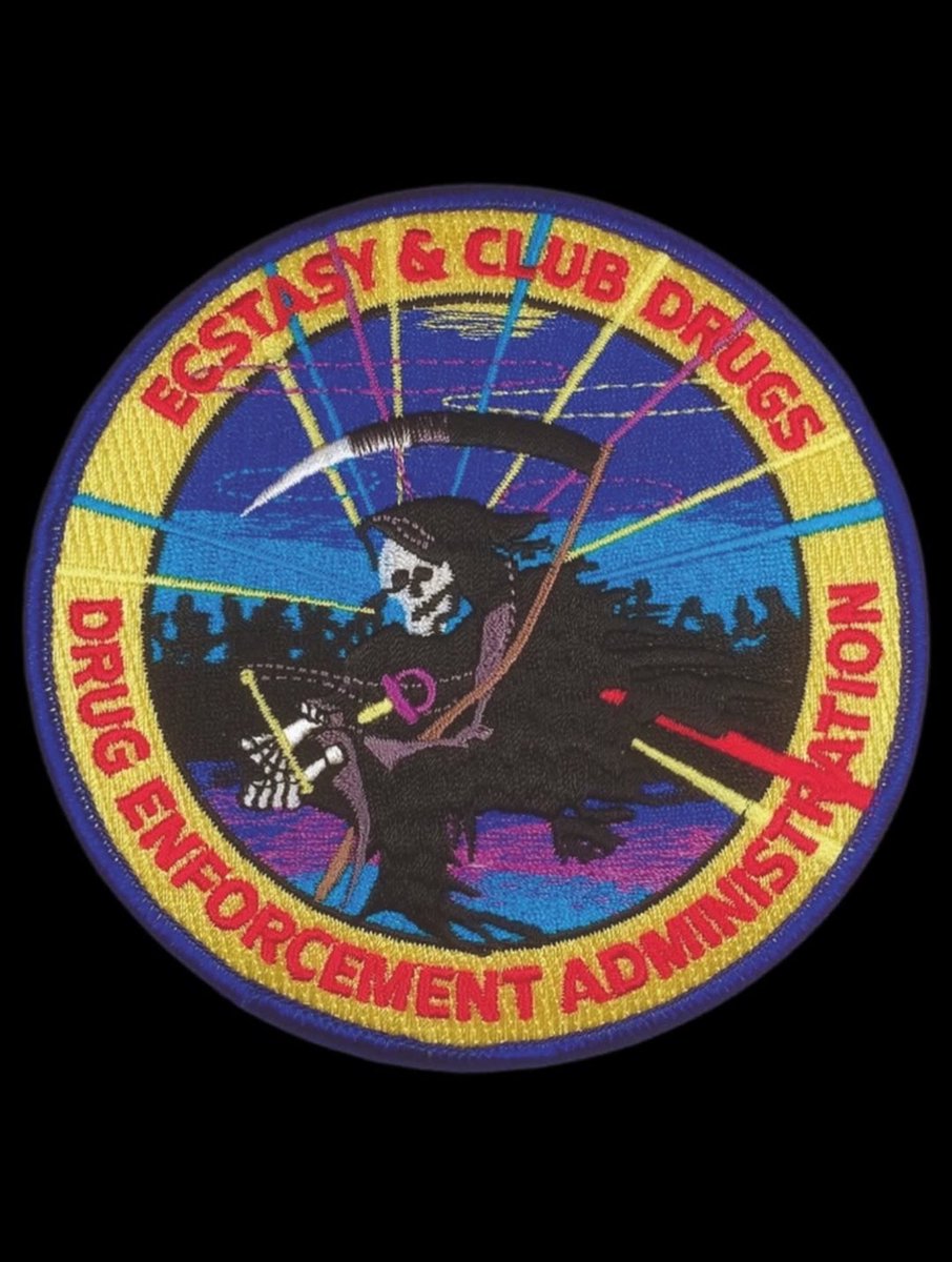 nicotinearchive's tweet photo. Uniform patches created and worn by DEA agents of the Cocaine Intelligence Unit (1980s–1990s) and the Ecstasy and Club Drugs Unit (2000) https://t.co/egN2Cbsm9C