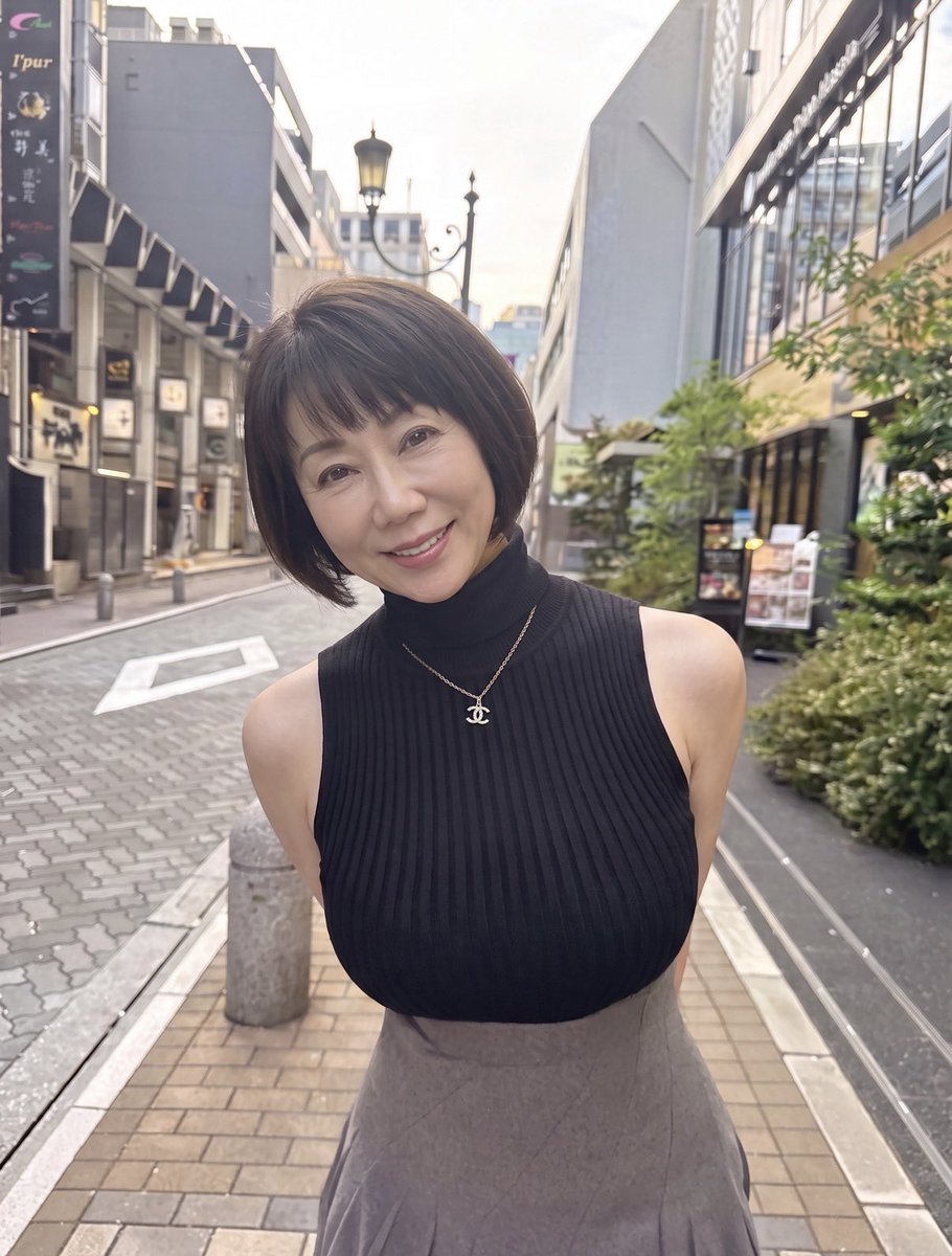 Blacqirll's tweet photo. 生で大丈夫です。
ピル飲んでるので。てか生でしたいです。
いいですか？ https://t.co/cP3Xp1Tacz