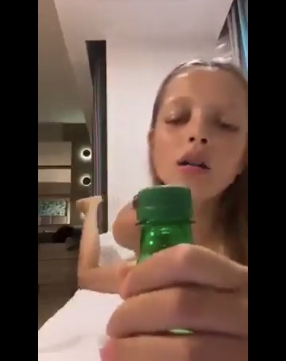 JimmyHughes8487's tweet photo. @AmyClabo I want this video in my dms https://t.co/uSyEpwWe0d