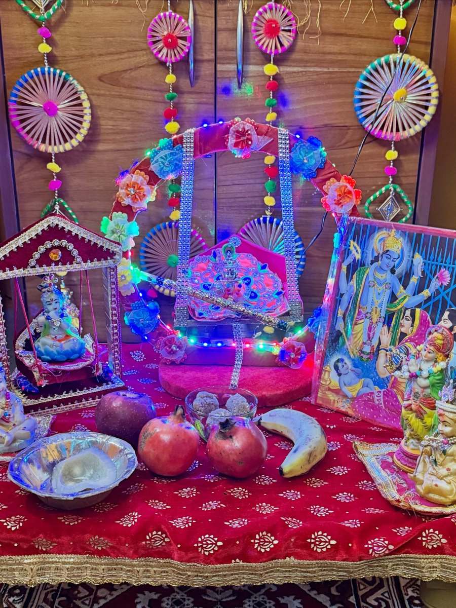 JongStam0k's tweet photo. Warm wishes on Janmashtami. https://t.co/EuaYSECwPa