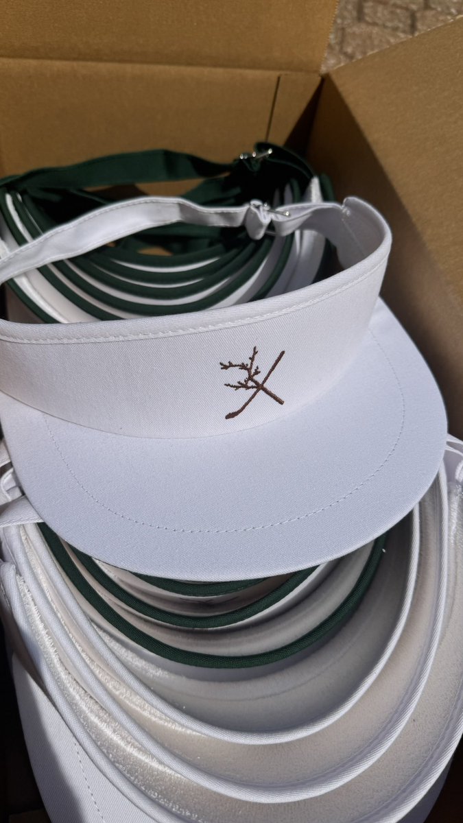 tour_classics's tweet photo. Clean run for a client in Arkansas. Great combo of antler and club. #TourVisor https://t.co/3biZalL5JH