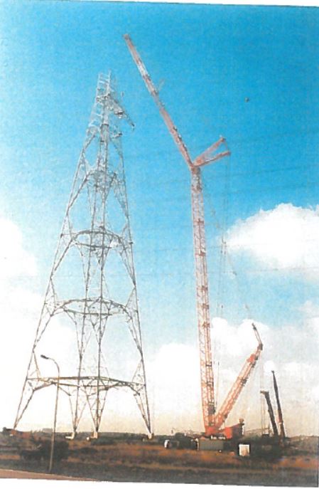 Sarens's tweet photo. We have a high-reaching #SarensSaturdays this week! The picture was taken in #Doel, #Belgium, in 2000, as our #Crane made an impressive sight servicing challenging #Energy distribution #Infrastructure. #NothingTooHeavy https://t.co/zThaP5DbcF