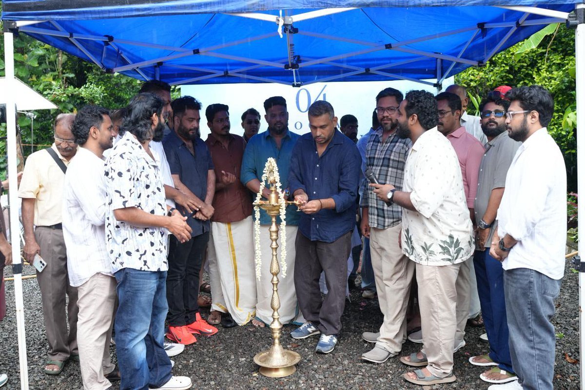 kollycorner's tweet photo. Followed by the Success of #Narivetta,  #IndianCinemaCompany’s Production No.4 Begins With Pooja Ceremony 🔥 https://t.co/1ZI0F3KuXz