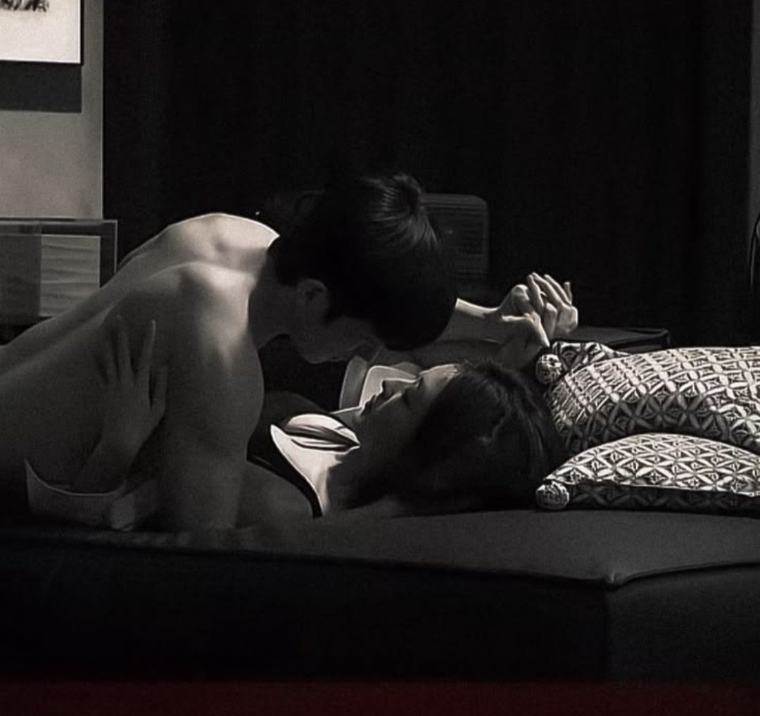 melo_jz's tweet photo. I'm obsessed 🚬
#theearlyspring https://t.co/ZMZcnKkDaQ